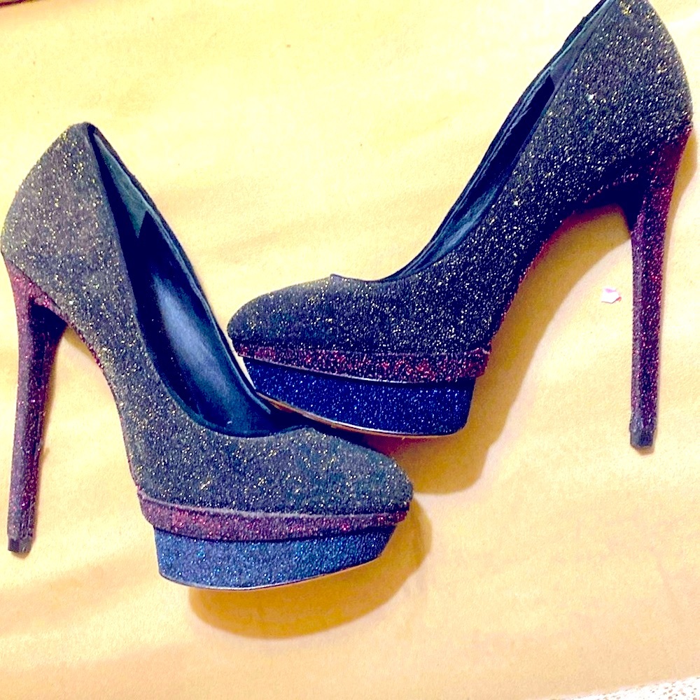 Nwt Brian Atwood stiletto’s gorgeous pictures don’t do them justice